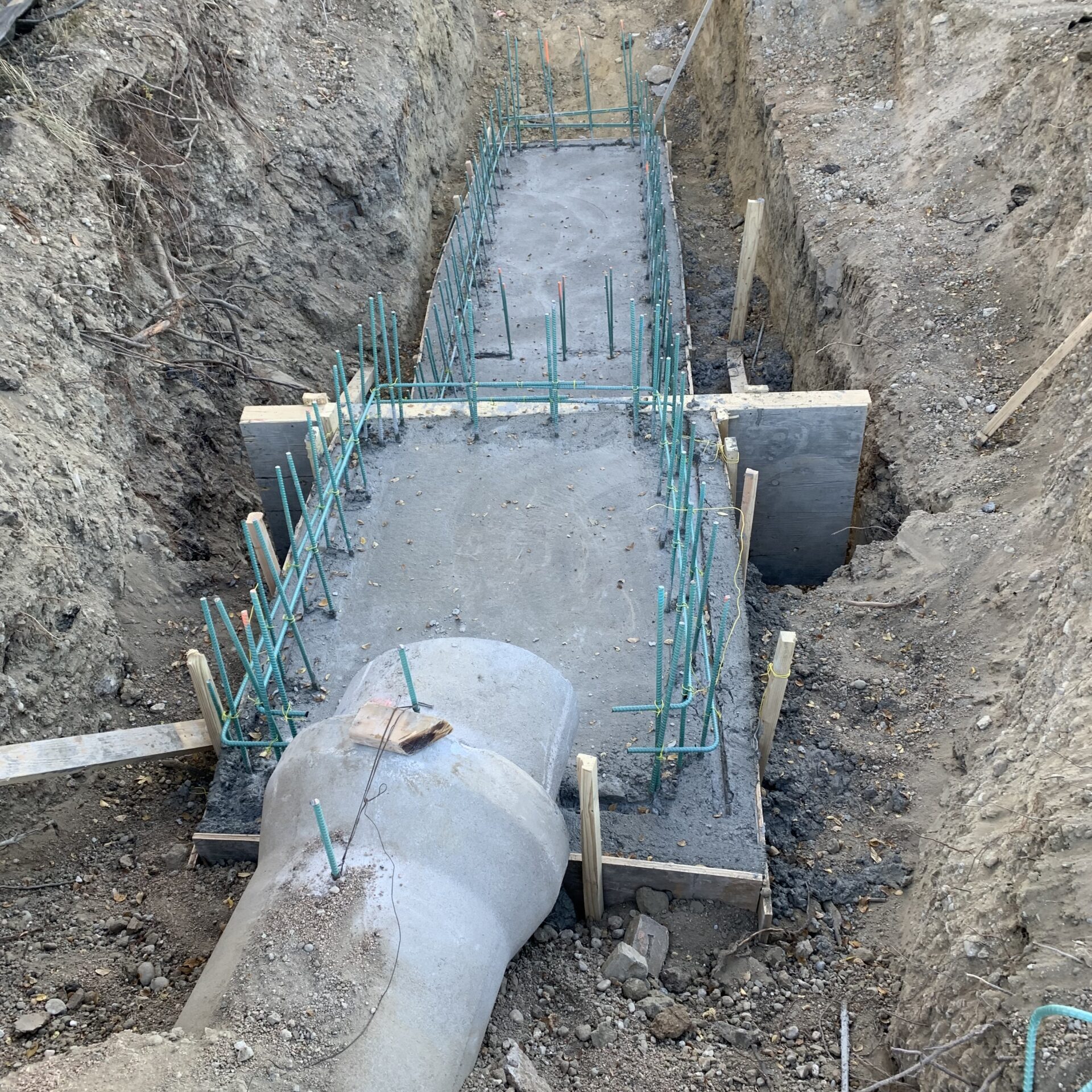7 11 at Northglenn – All concrete structures UTILITIES